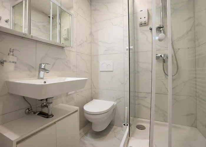 Apartment Modern With Queen-size Bed, Self Check-in K7