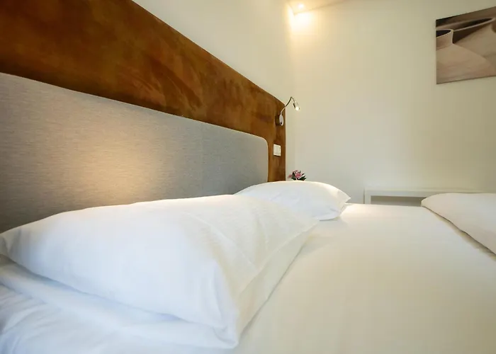 Modern With Queen-size Bed, Self Check-in K7 Apartment Vienna